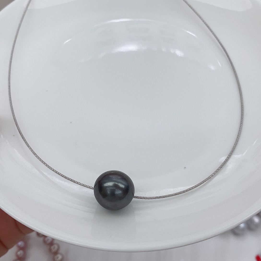 淡水珍珠颈饰18K金镶嵌