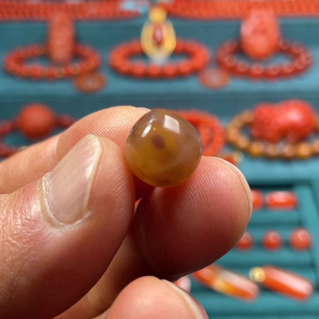 南红玛瑙未镶嵌原矿无胶保山南红老型珠12