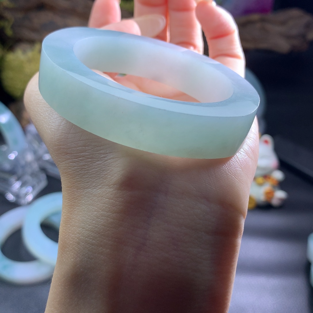 定制翡翠翡翠手镯未镶嵌