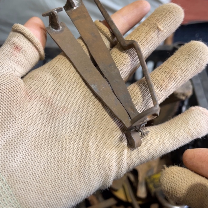 郑***好瓷片孤品微瑕看好下单