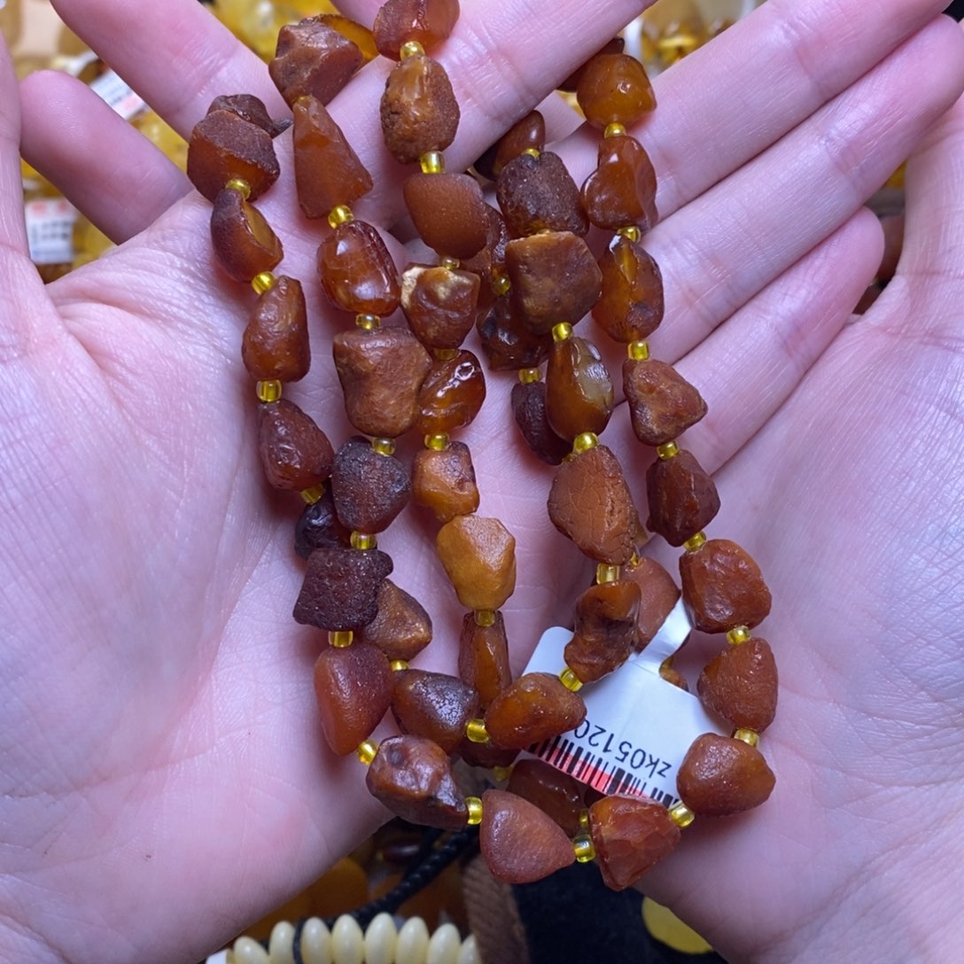 琥珀未镶嵌珠宝奇石