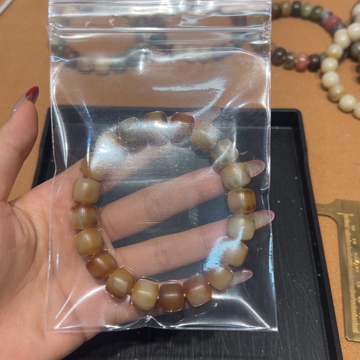 玟***芝菩提根/象牙果吊坠022