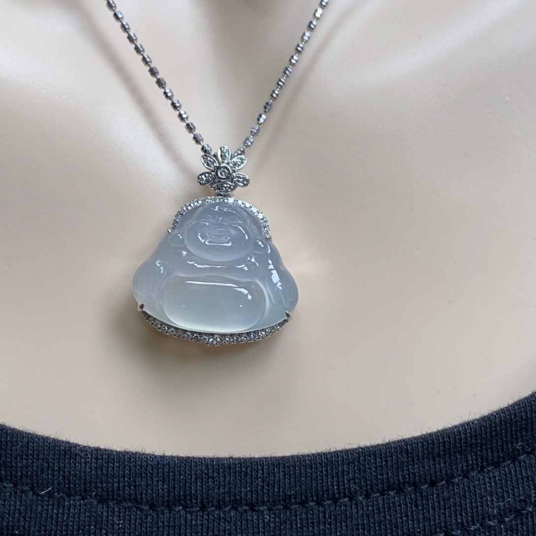 翡翠吊坠(赠链)18K金镶嵌