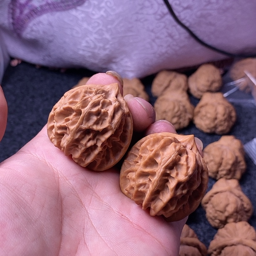 【闪购商品】文玩核桃吊坠40曹大龙