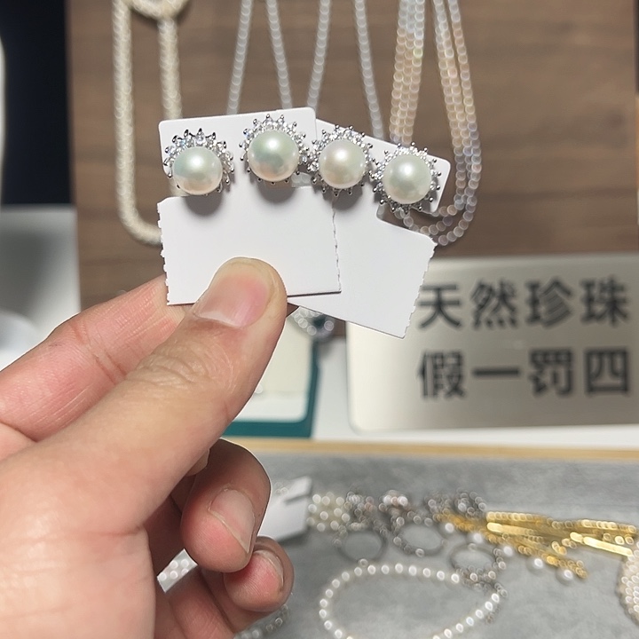 银S925镶嵌耳饰淡水珍珠