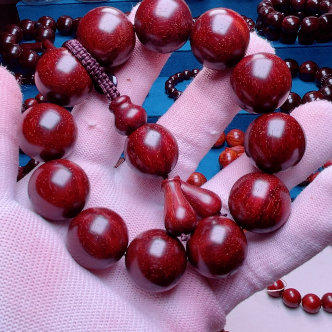 檀香紫檀（小叶紫檀）老料高油密精挑2.0。