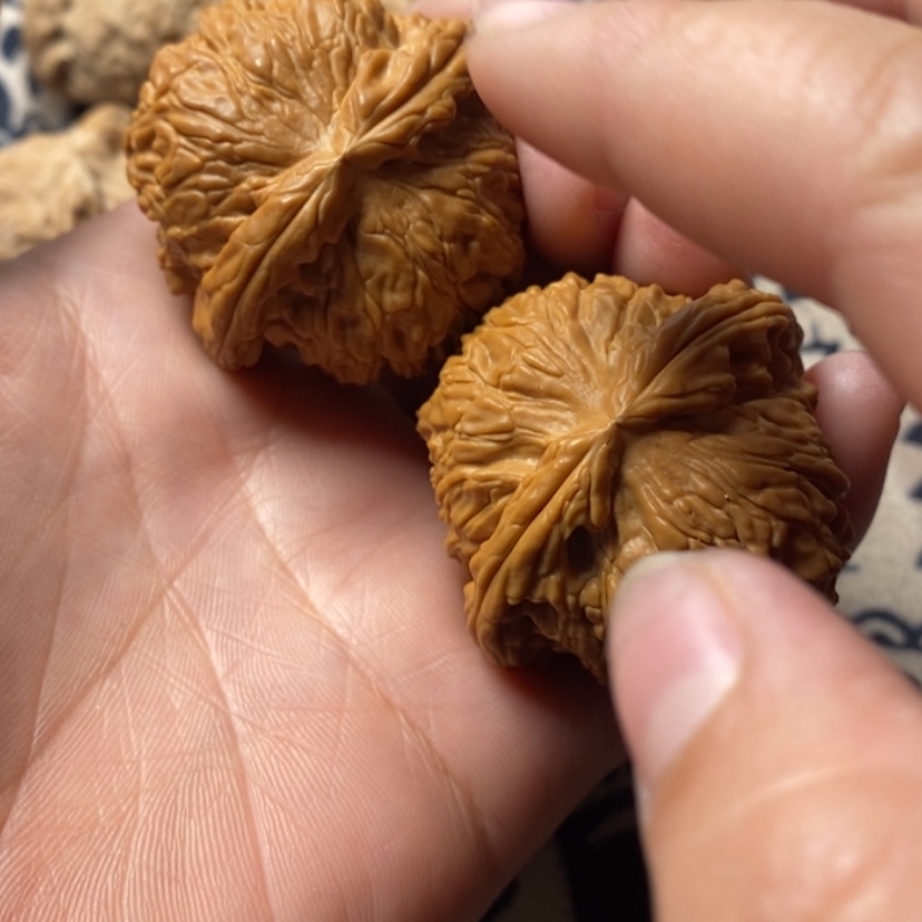 【闪购商品】文玩核桃吊坠飞*白狮子
