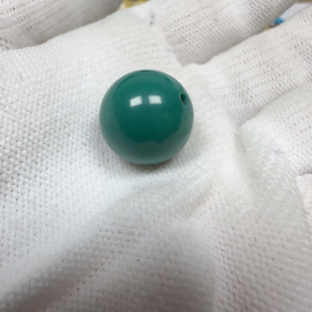 绿松石未镶嵌颈饰松石一颗