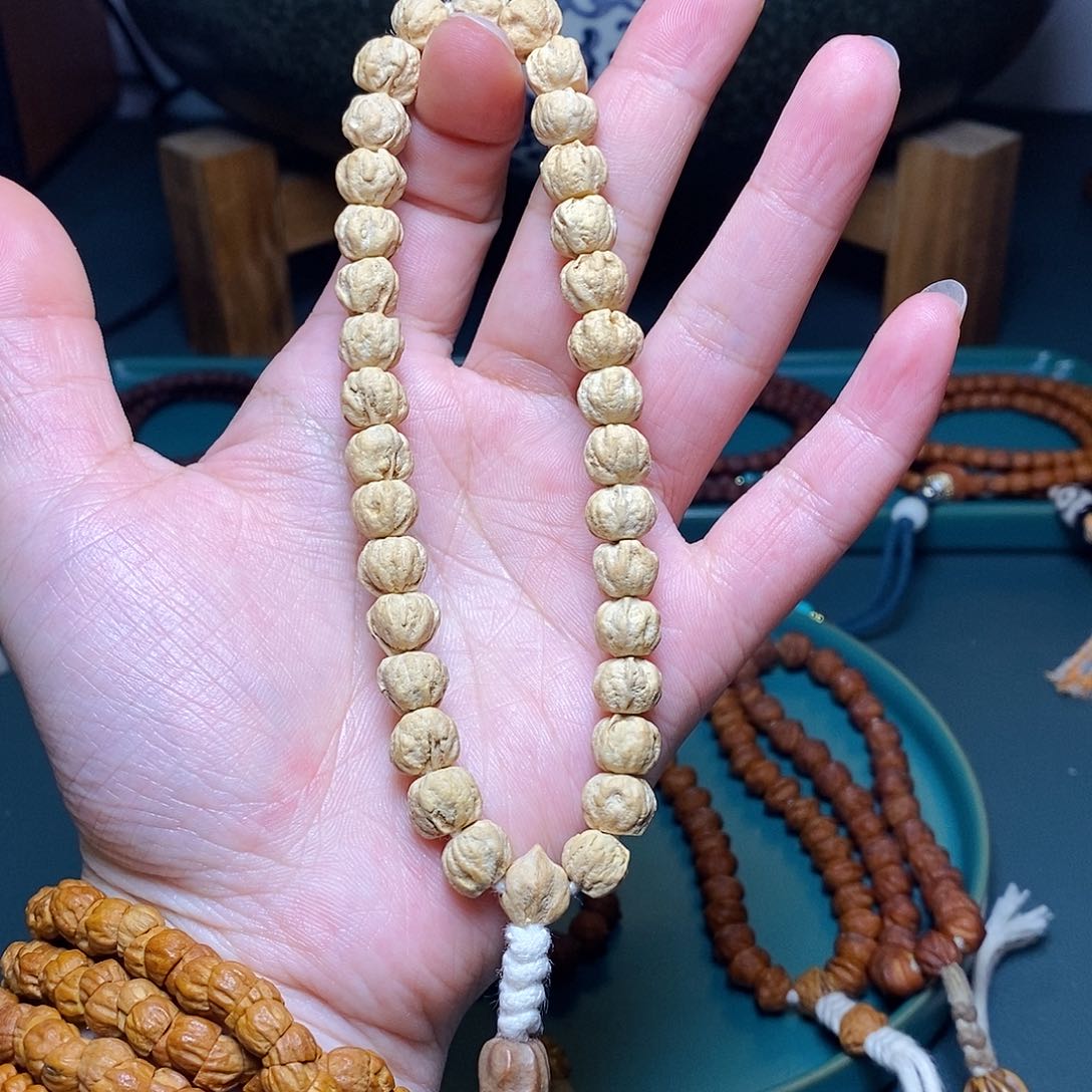 柏香籽/百香籽吊坠179