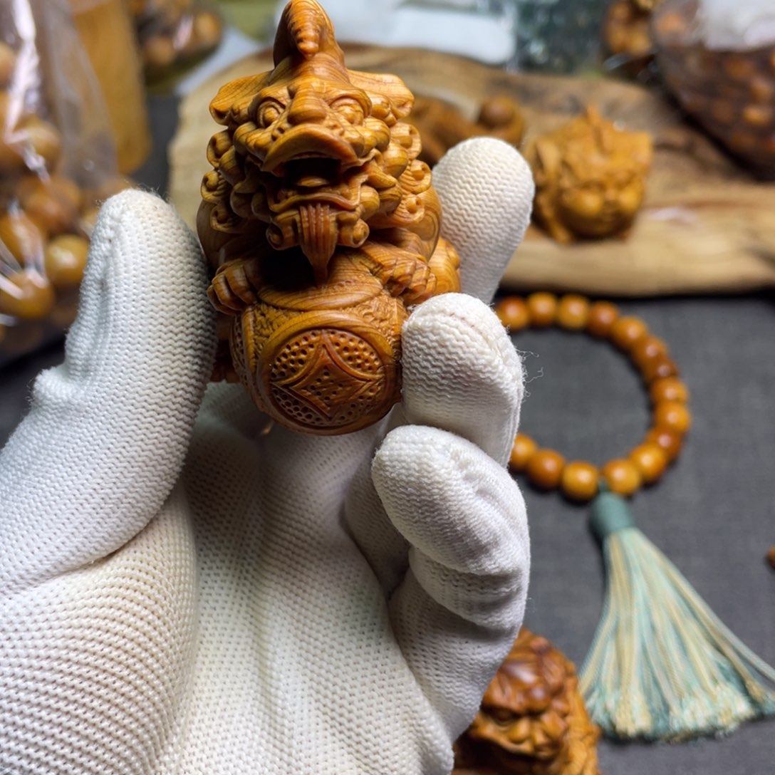 柏木（崖柏）太行黑油貔貅吞金