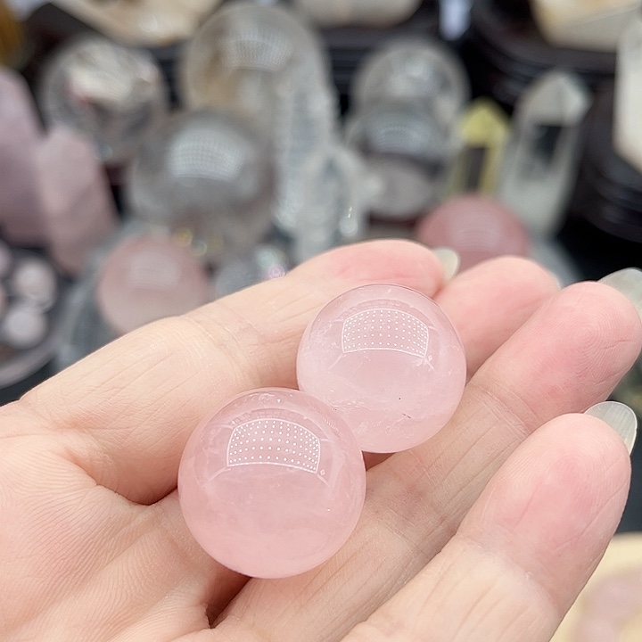 未镶嵌珠宝半成品水晶