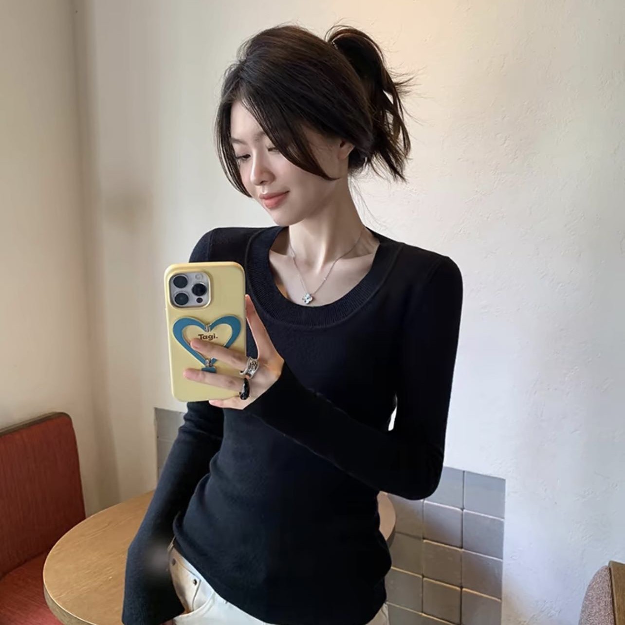 鹅蛋领拉绒磨毛加厚8669