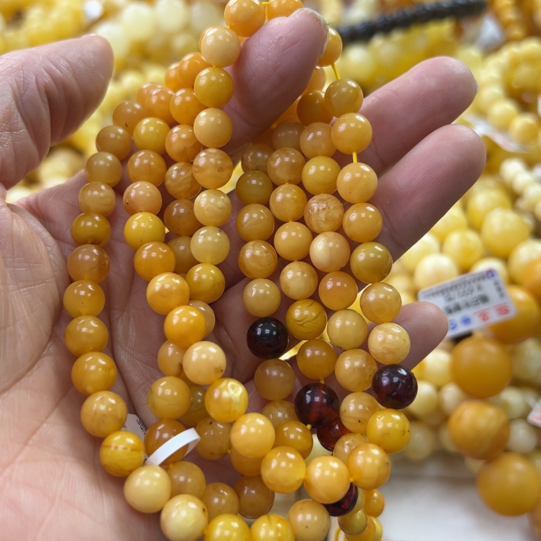 琥珀珠宝奇石未镶嵌