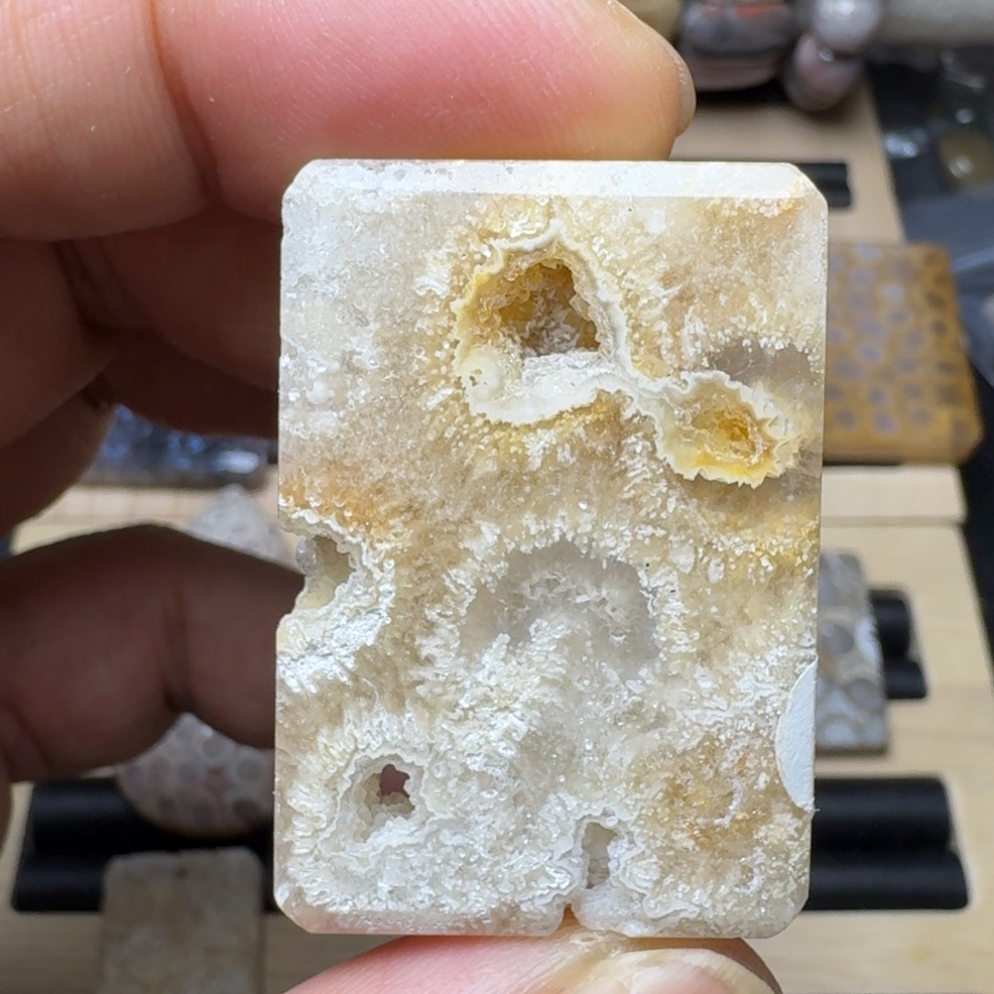 硅化玉未镶嵌纯天然色有机玉石保真色