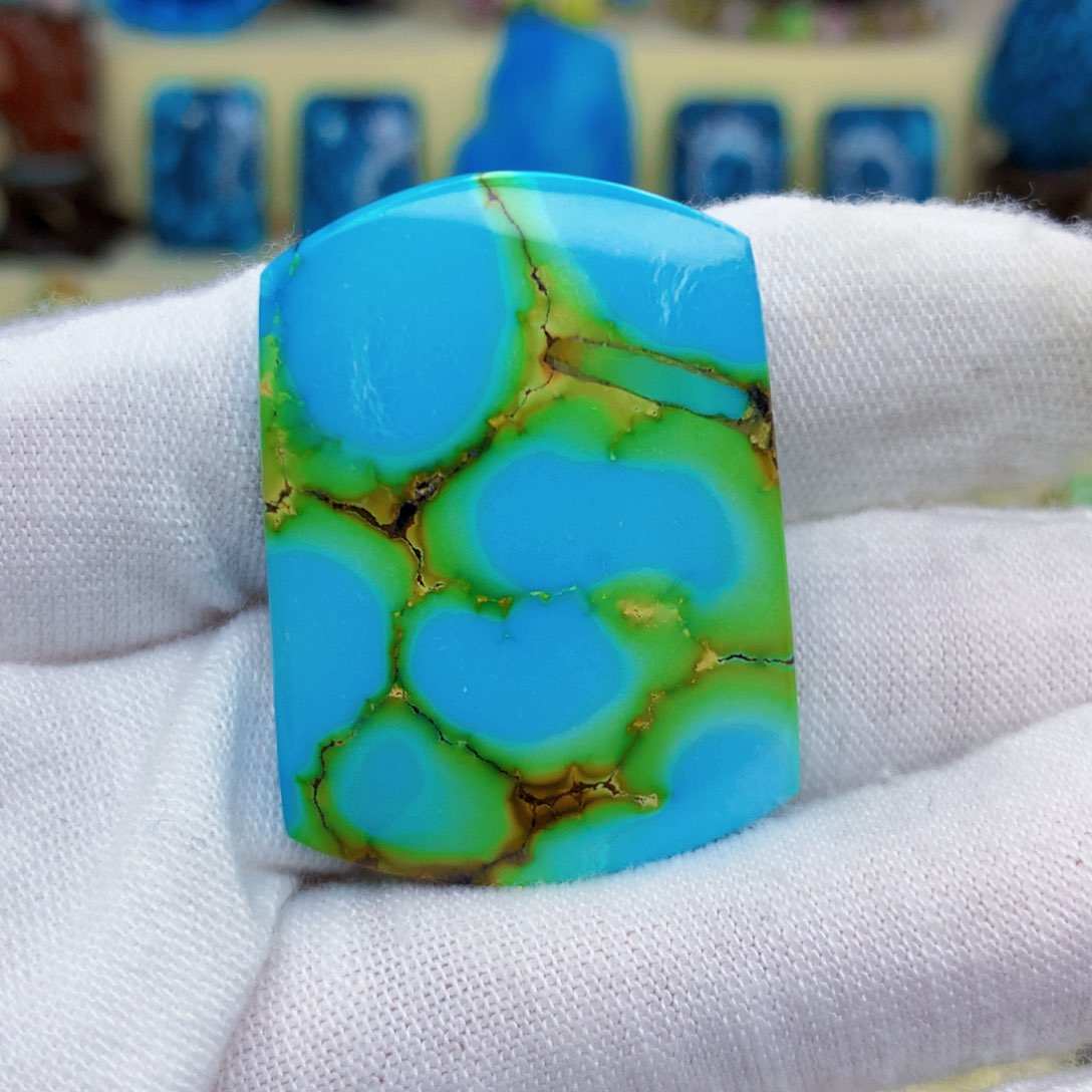 绿松石绿松石未镶嵌