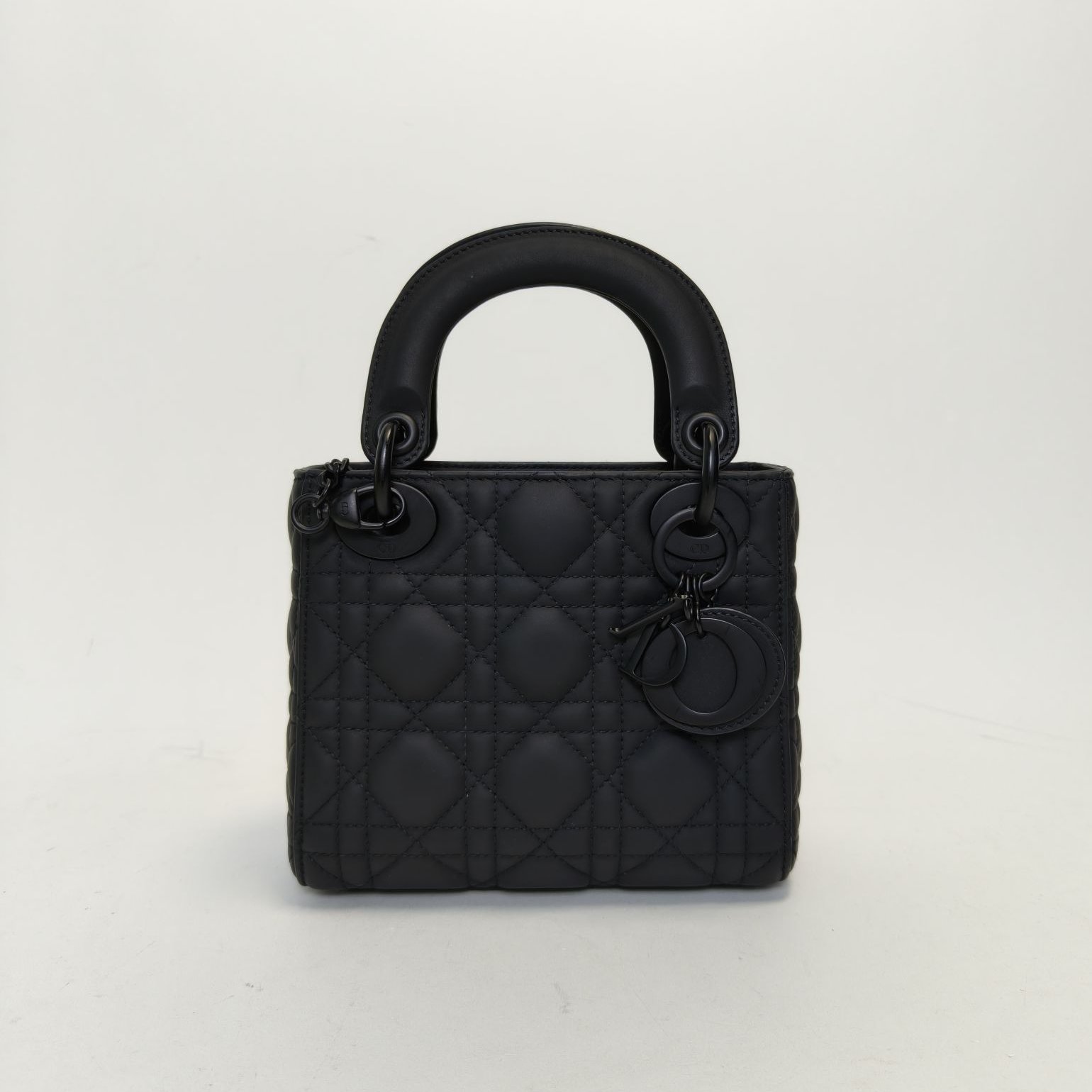 95新 DIOR/迪奥 攀攀.Lady Dior 戴妃包 三格 黑色 皮革C 磨砂扣 