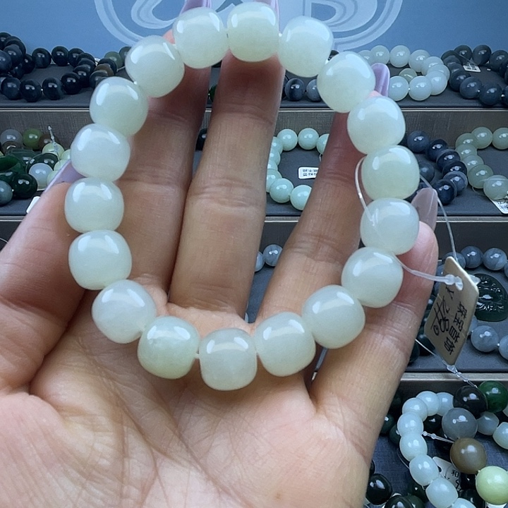 和田玉未镶嵌手链