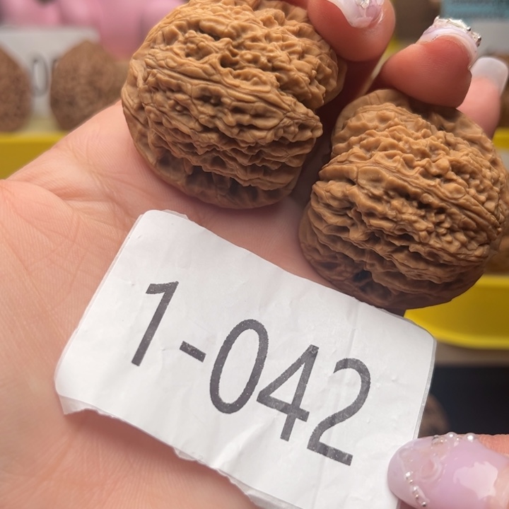 把件文玩核桃41全品南疆石1042