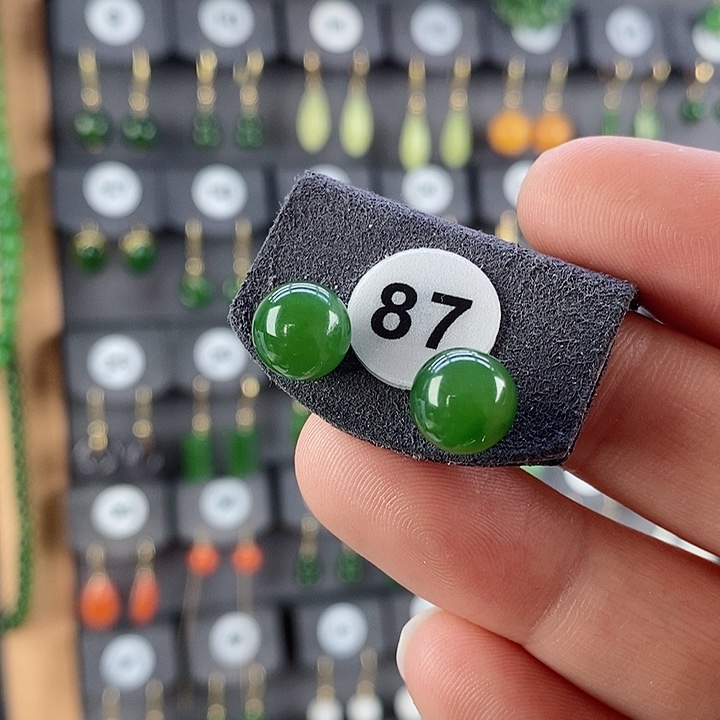 和田玉耳饰18K金镶嵌