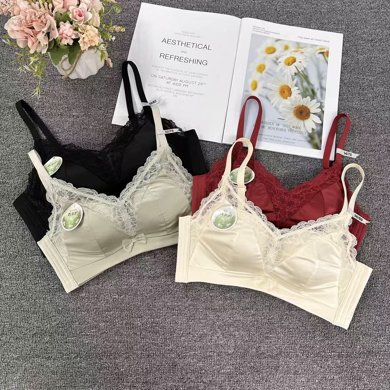 8299#时尚性感软钢圈聚拢贝壳杯B罩性感蕾丝镂空美胸带内衣