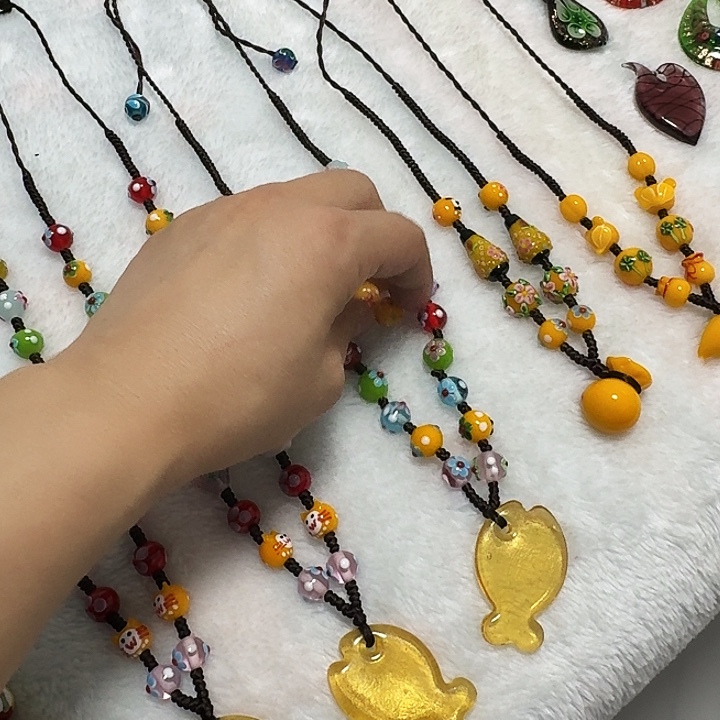 多***亿纯手工琉璃工艺制作