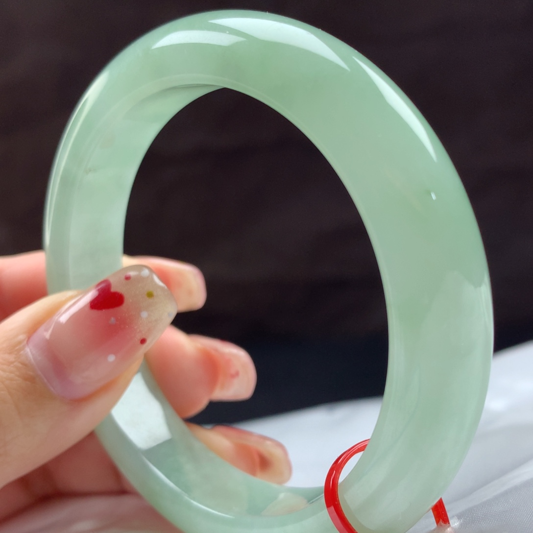 翡翠手镯未镶嵌96189，