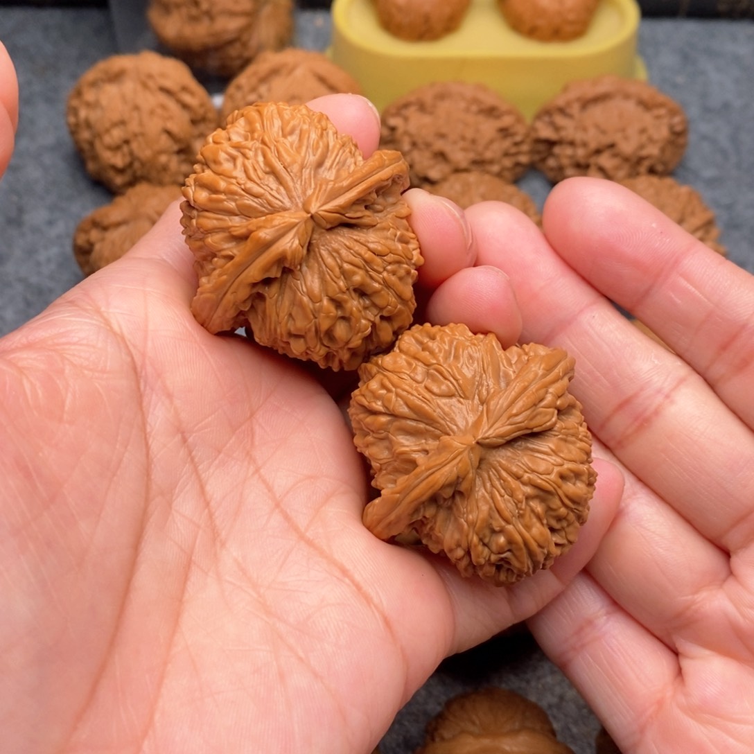 文玩核桃把件精品白狮子43全品