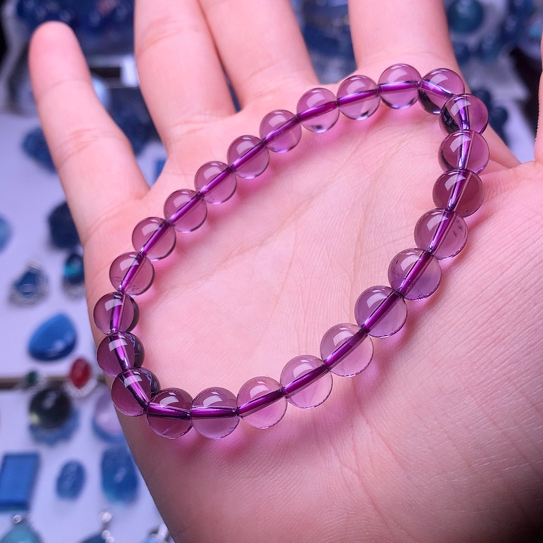 未镶嵌手链水晶多样性