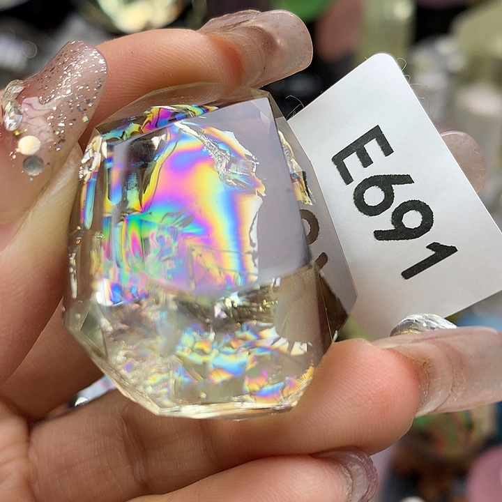 水晶吊坠未镶嵌摆件