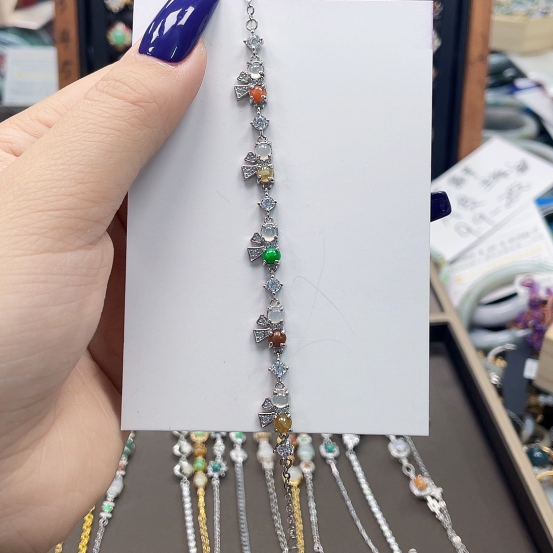 翡翠挂件未镶嵌天然翡翠Ａ货