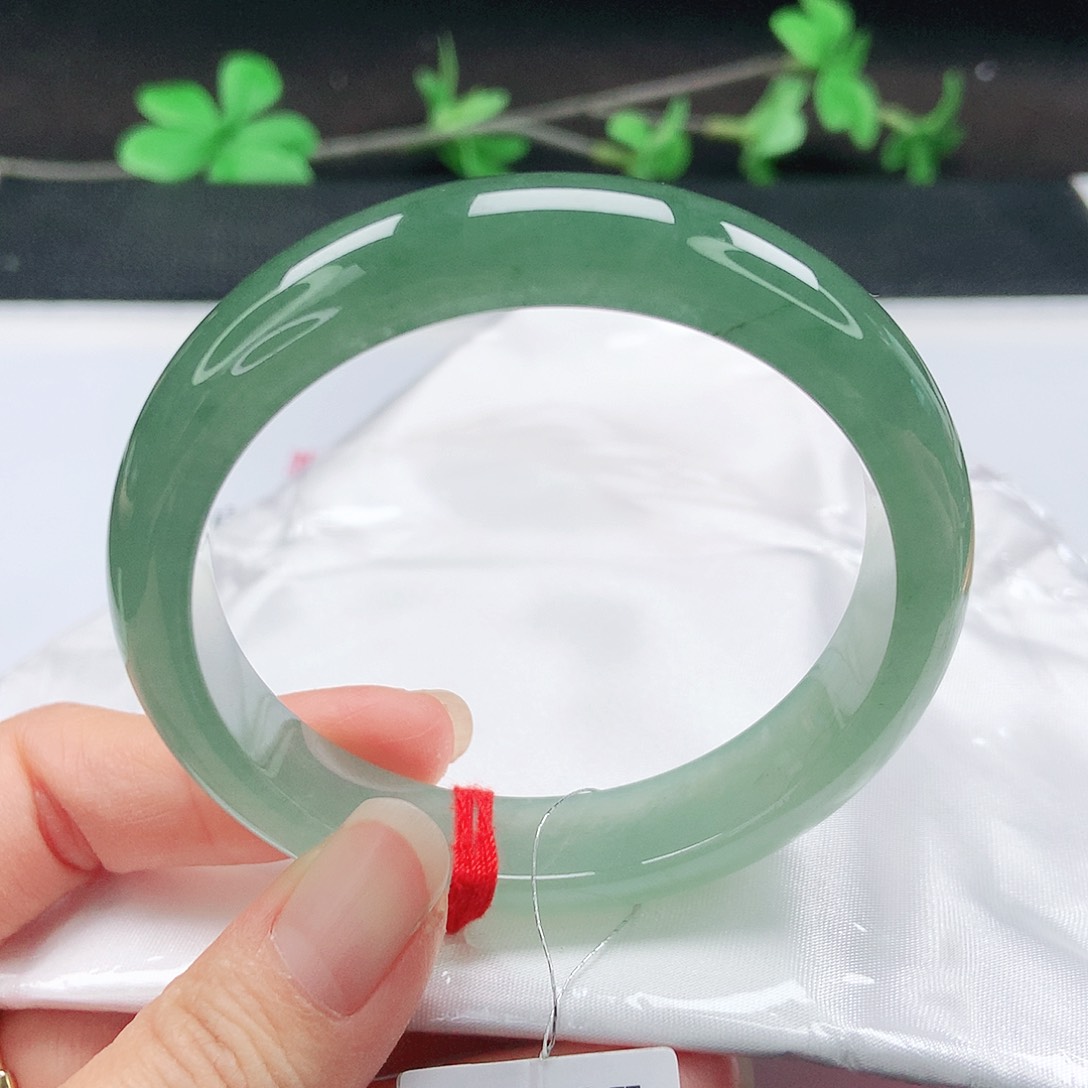 未镶嵌手镯翡翠57圈