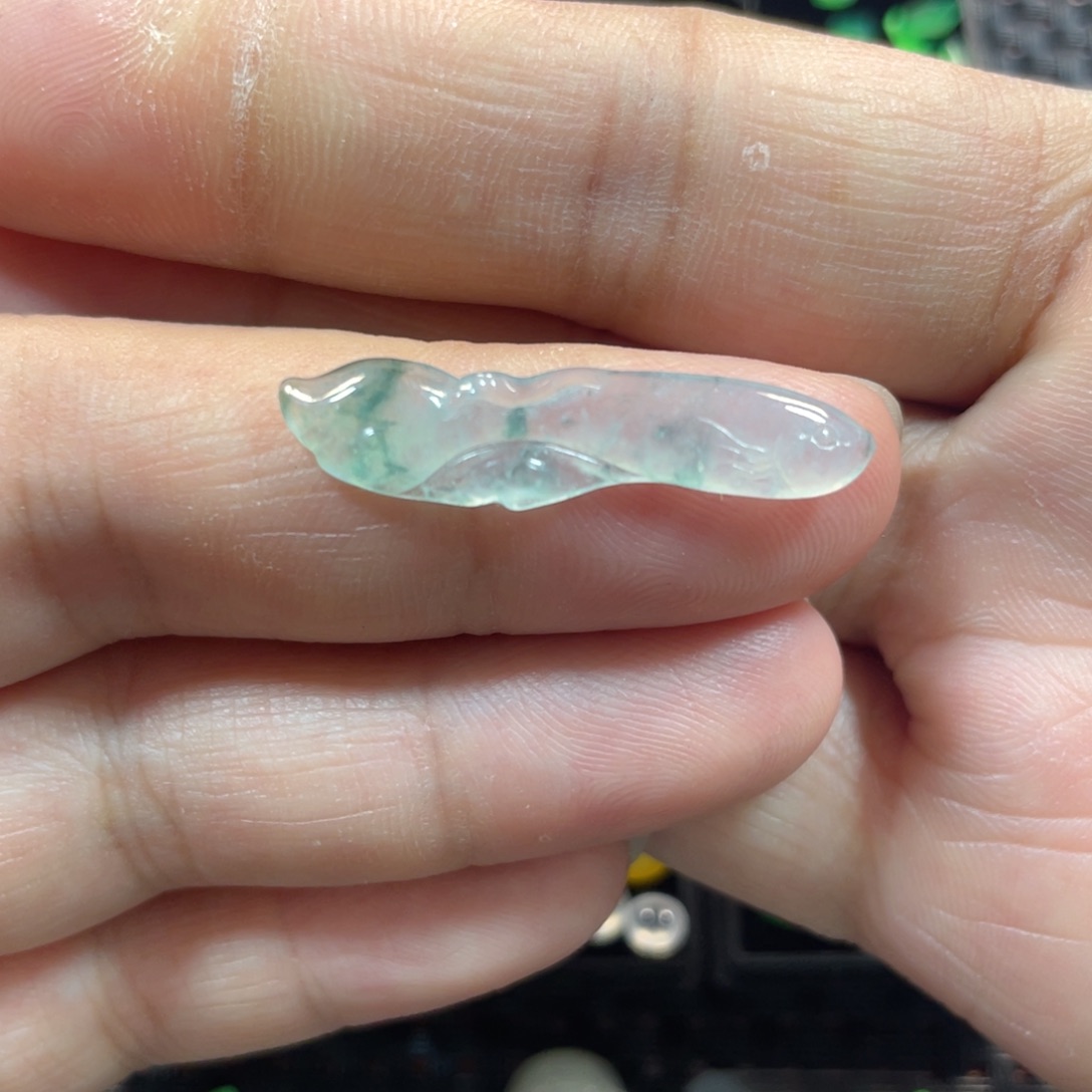 翡翠挂件未镶嵌翡翠珠宝翡翠珠宝