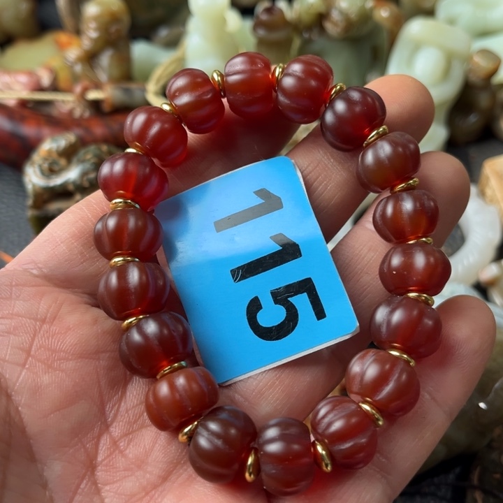 玛瑙/玉髓颈饰未镶嵌