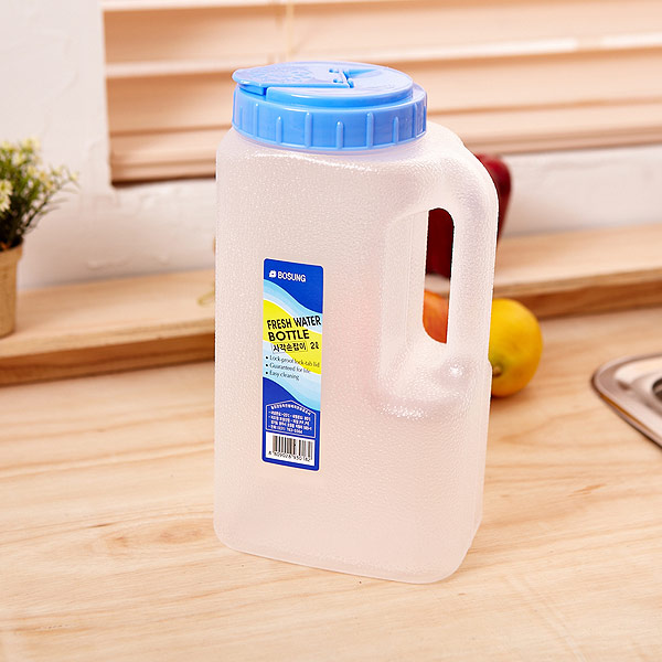 韩国进口水桶便携休闲风冷水壶超大塑料纯色PP材料装水2L