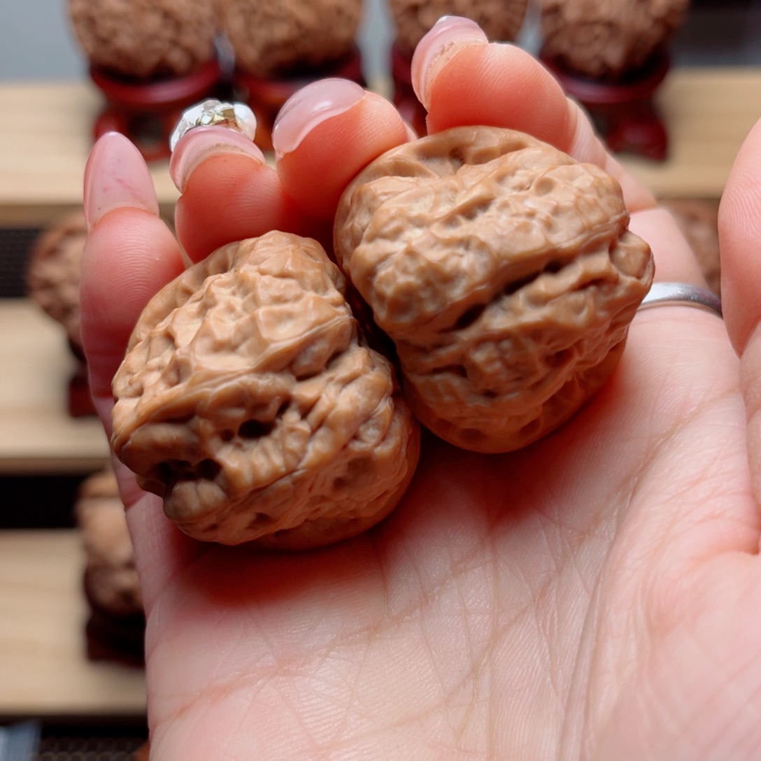 文玩核桃吊坠蛤蟆