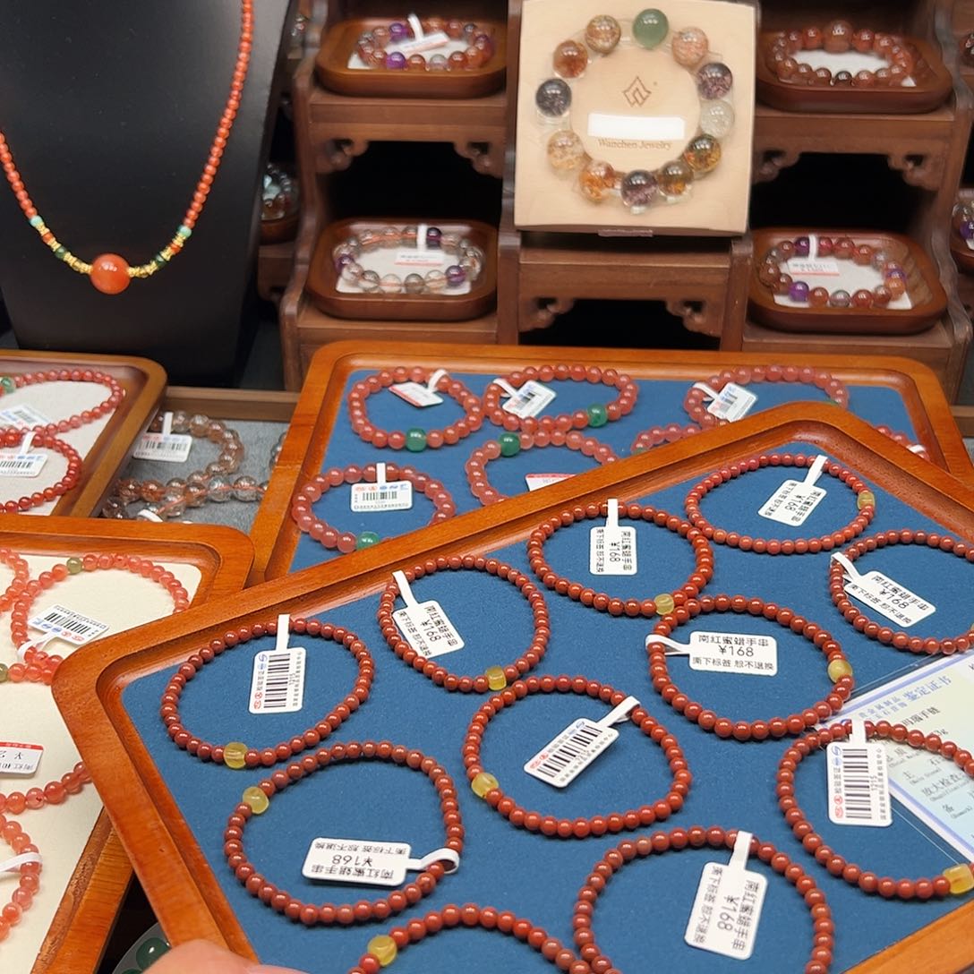 南红玛瑙未镶嵌手链