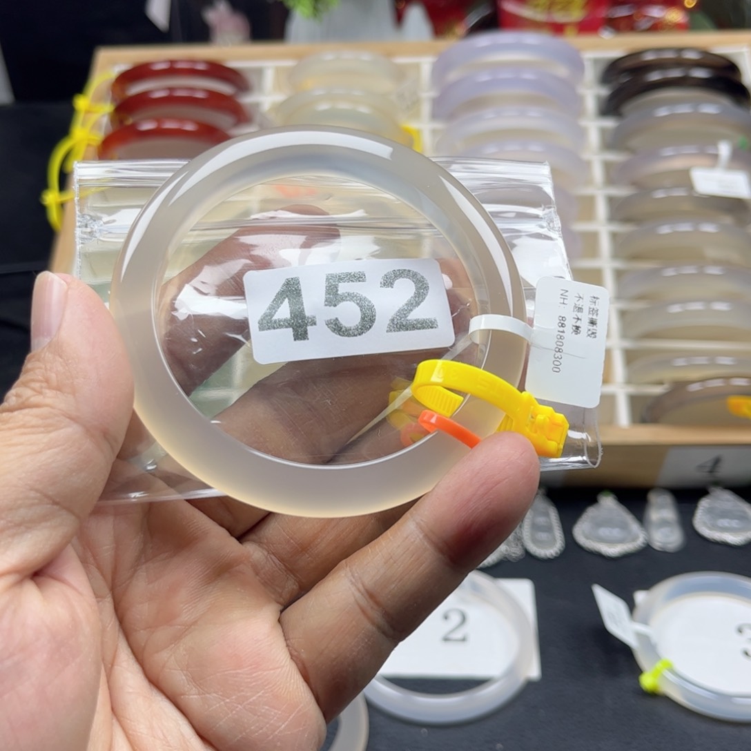 玛瑙/玉髓手镯未镶嵌妍*宝62.6