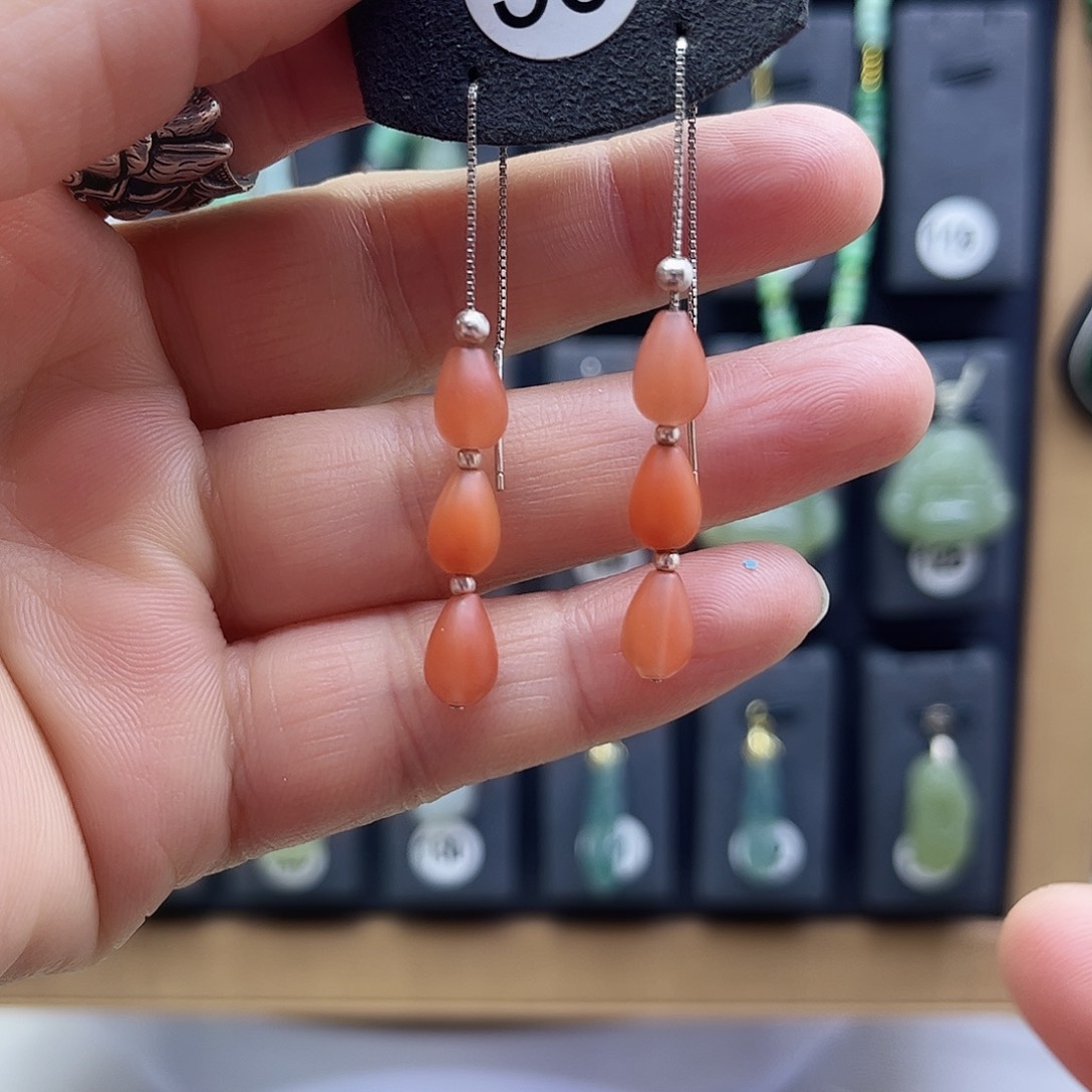 南红玛瑙银S925镶嵌耳饰