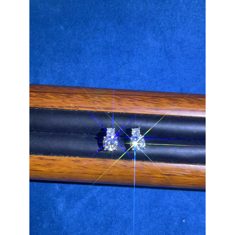 a1344白色双子星耳钉多样性发货