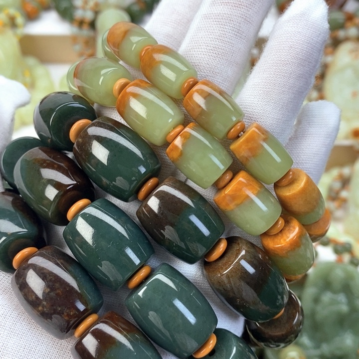 【闪购商品】透闪石质玉手串未镶嵌潇****I