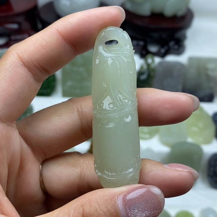 和田玉（糖玉）未镶嵌颈饰11