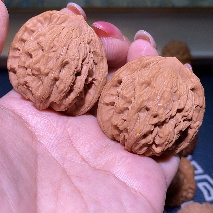 文玩核桃把件42虎头