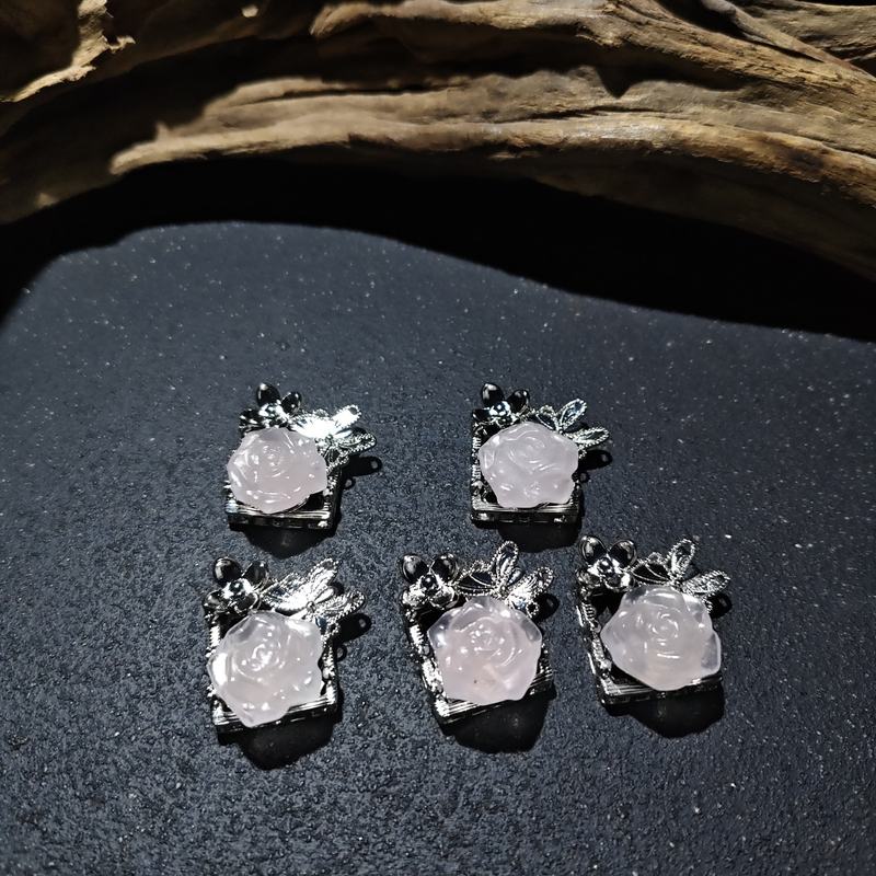 【黑胖珠宝】H1529 天然粉晶花朵吊坠多样性发其一