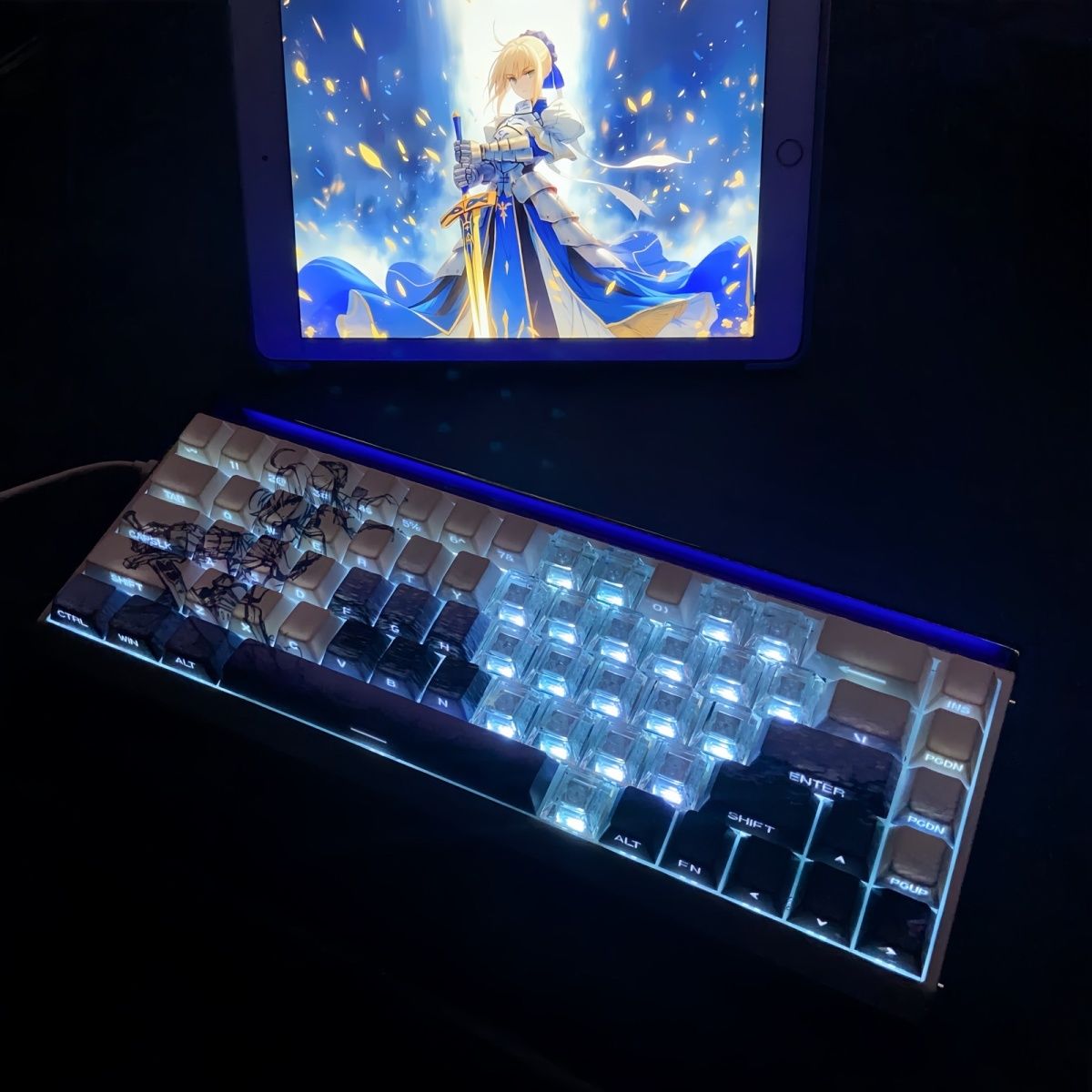 Fate吾王Saber键帽侧刻透光ace68 x87 醉鹿a75 迈从jet75 65 87等