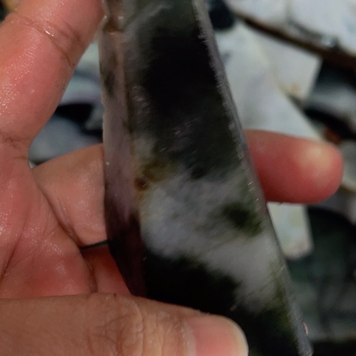 翡翠吊坠(不含链)未镶嵌天然翡翠边角料