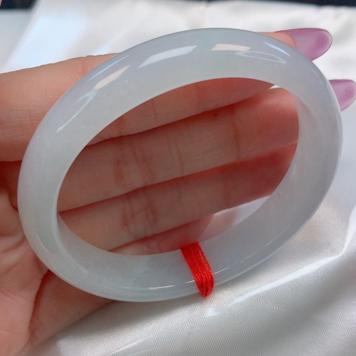 翡翠手镯（贵妃镯）未镶嵌