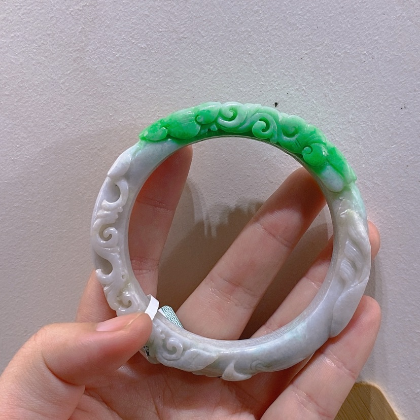【闪购商品】未镶嵌手镯翡翠