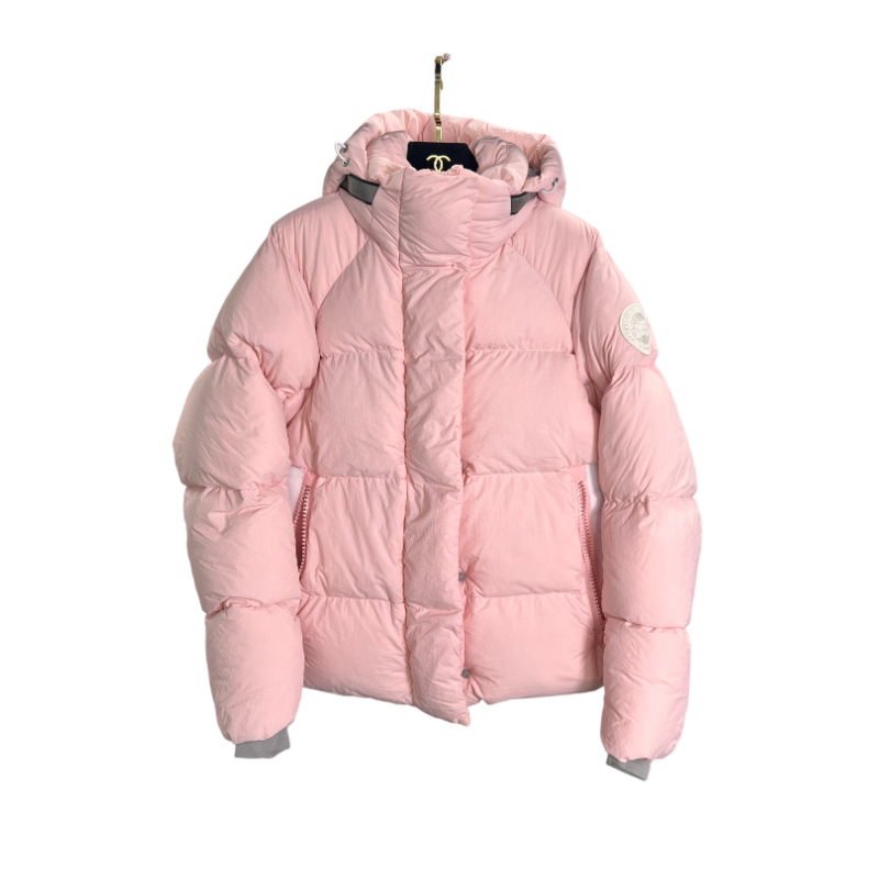 CZF0489/Canada Goose /加拿大鹅/连帽短款羽绒服/尺码M/99新