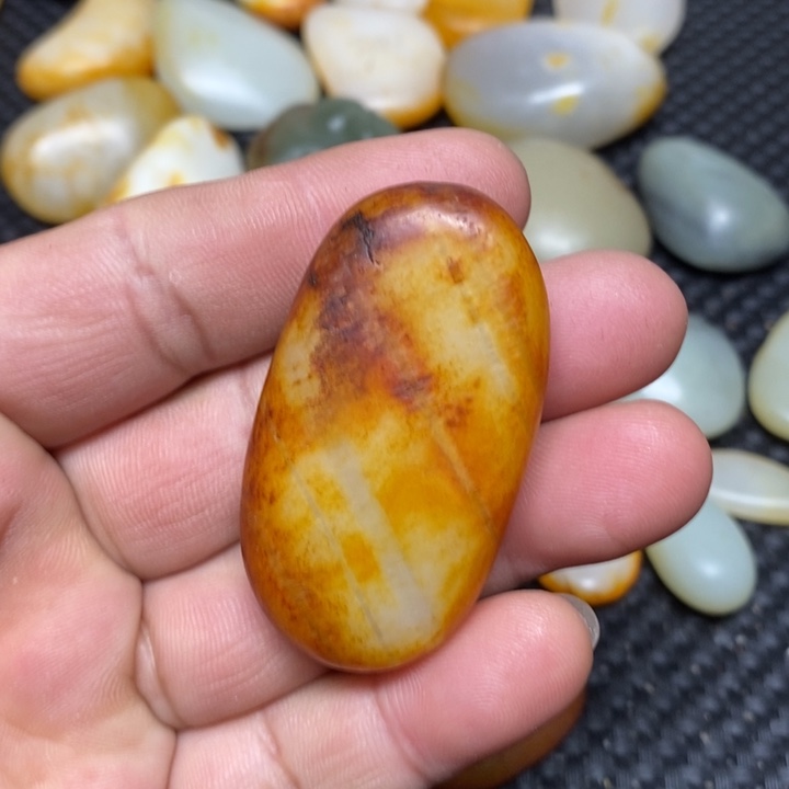 和田玉珠宝奇石未镶嵌