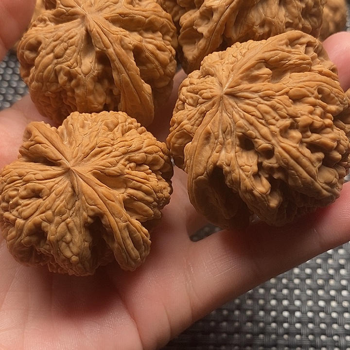 配***易吊坠文玩核桃核桃